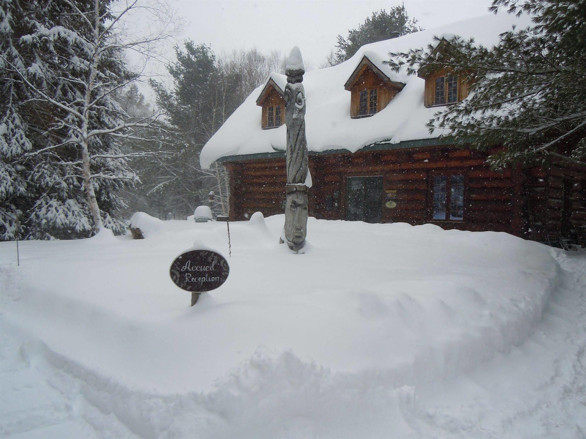 Jardins De L'Achillee Millefeuille Bed & Breakfast La Conception Luaran gambar